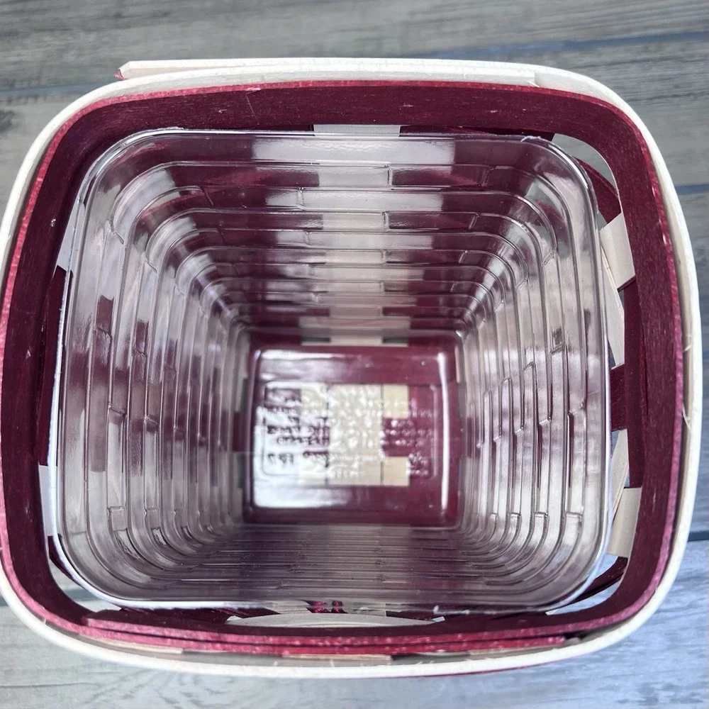 Longaberger 2011 Movietime Movie Popcorn Basket, hard protector, metal tie on